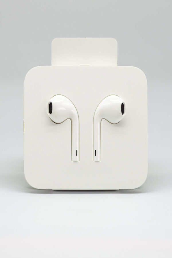 EarPods with Lightning connector